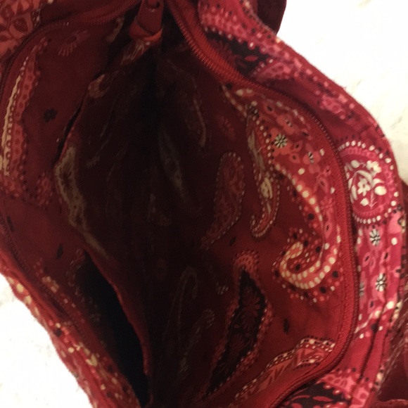 Vera Bradley Mesa Red hipster purse - Picture 4 of 6